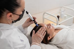 Regain Confidence with Exosome Hair Growth Treatment in Mississauga